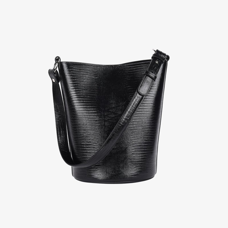 Hyer Goods Luxe Convertible Bucket Bag In Black