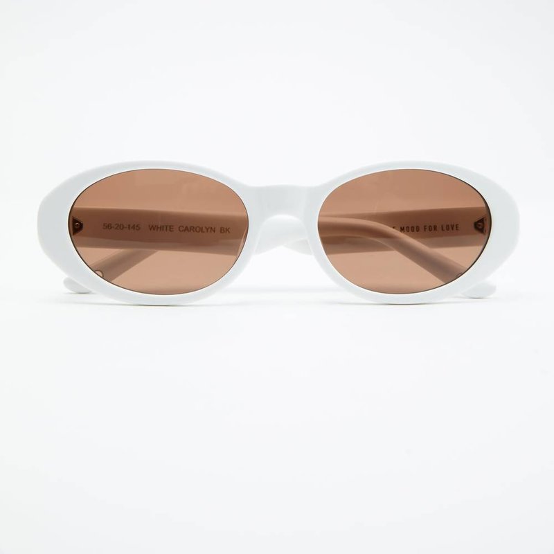 Shop In The Mood For Love Caroline Bk Sunglasses With Chain In White