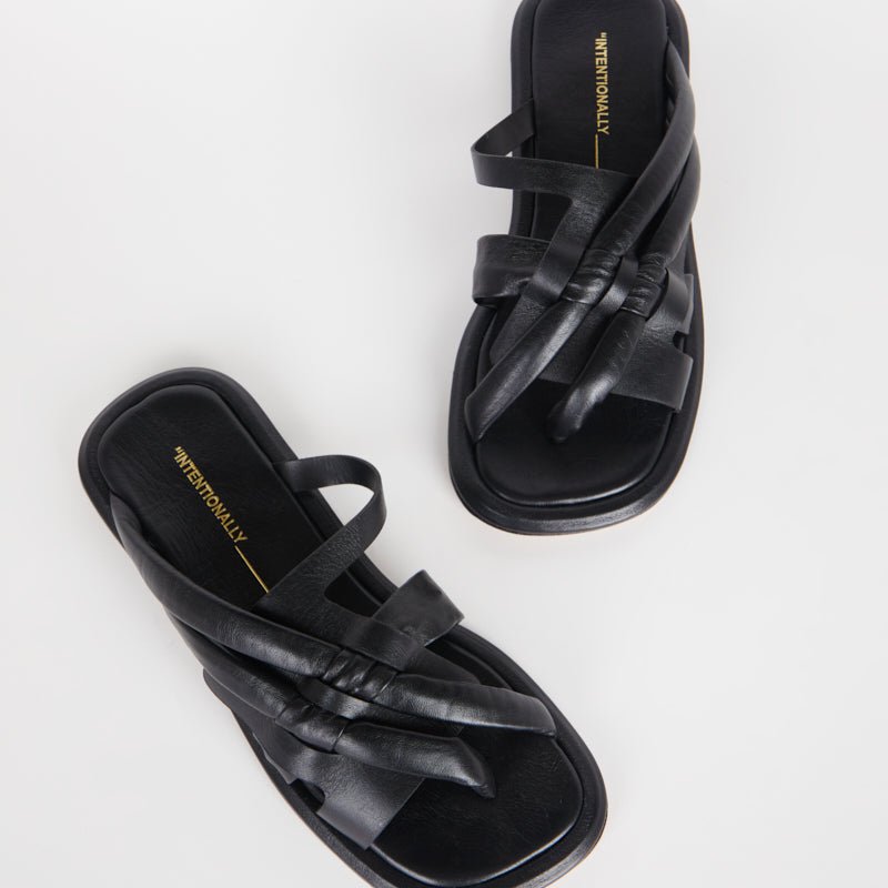Intentionally Blank Cha Slide Sandals In Black