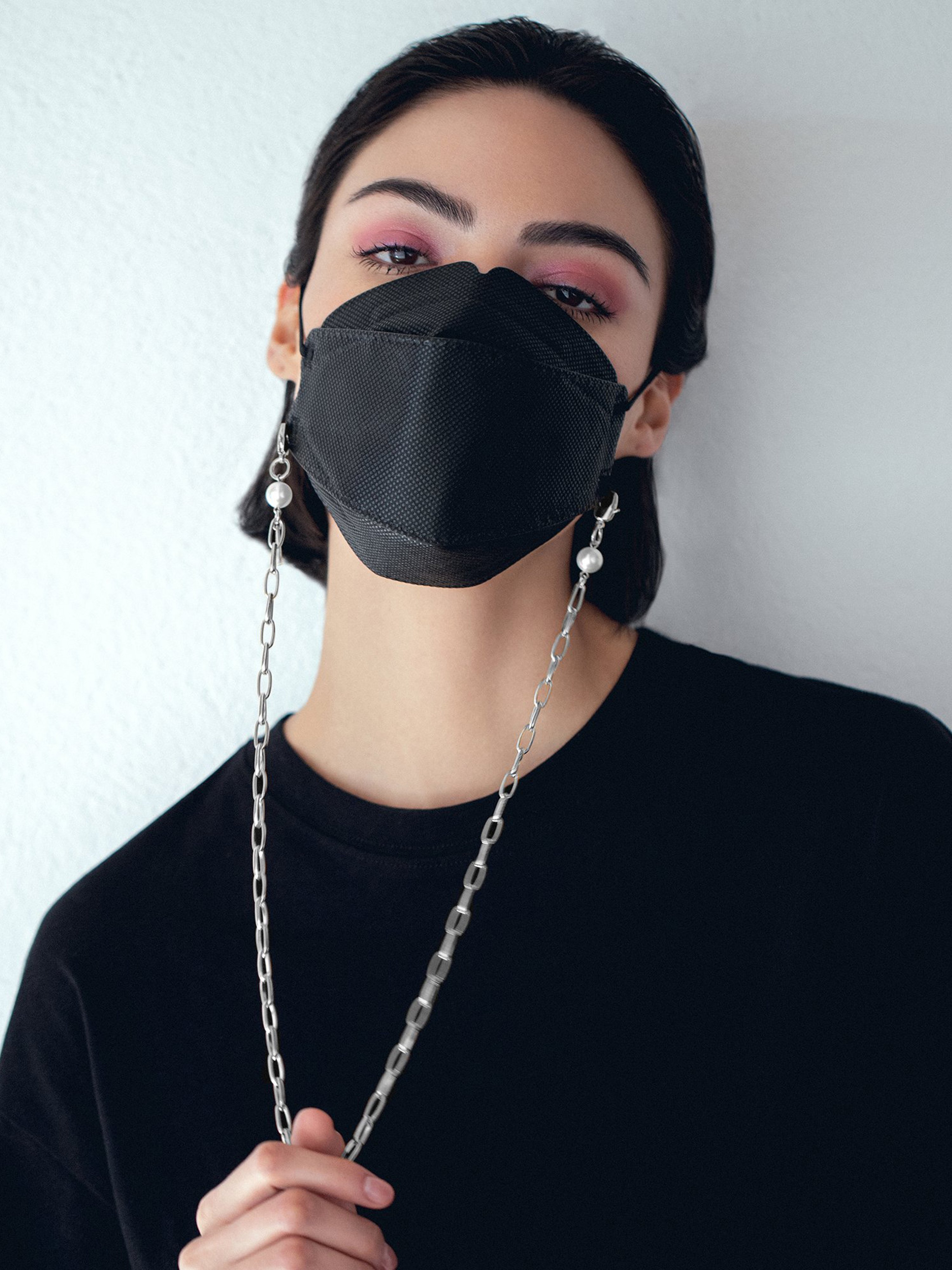 Joomi Lim Chain Mask Holder // Necklace In Grey