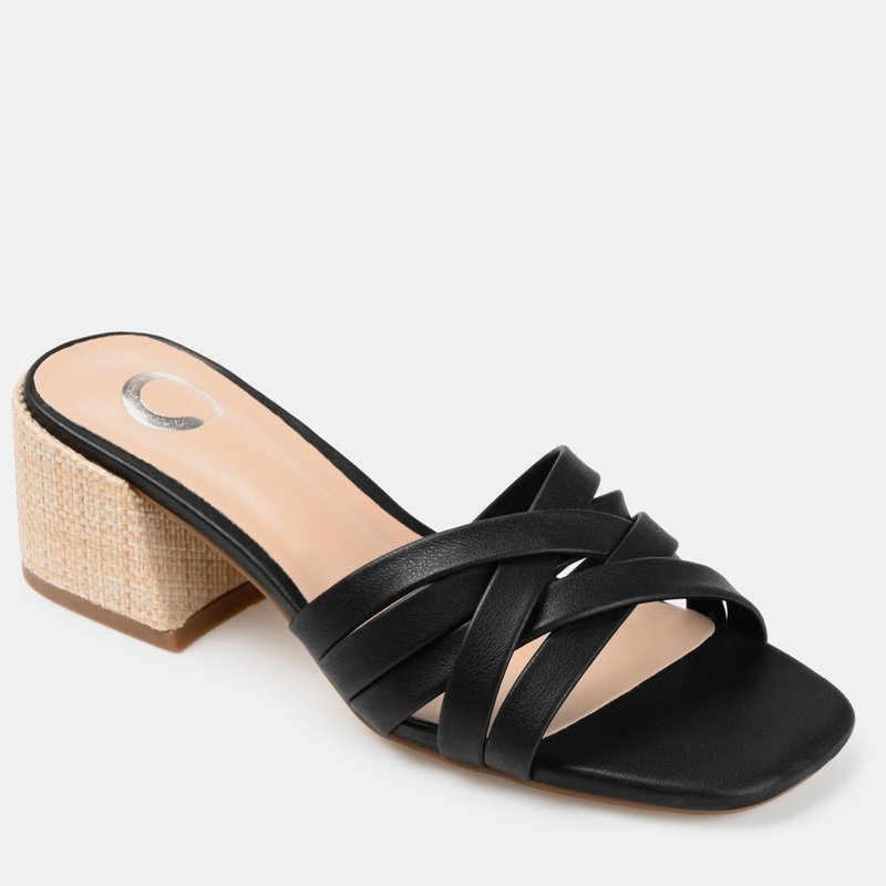 Journee Collection Moree Pump In Black
