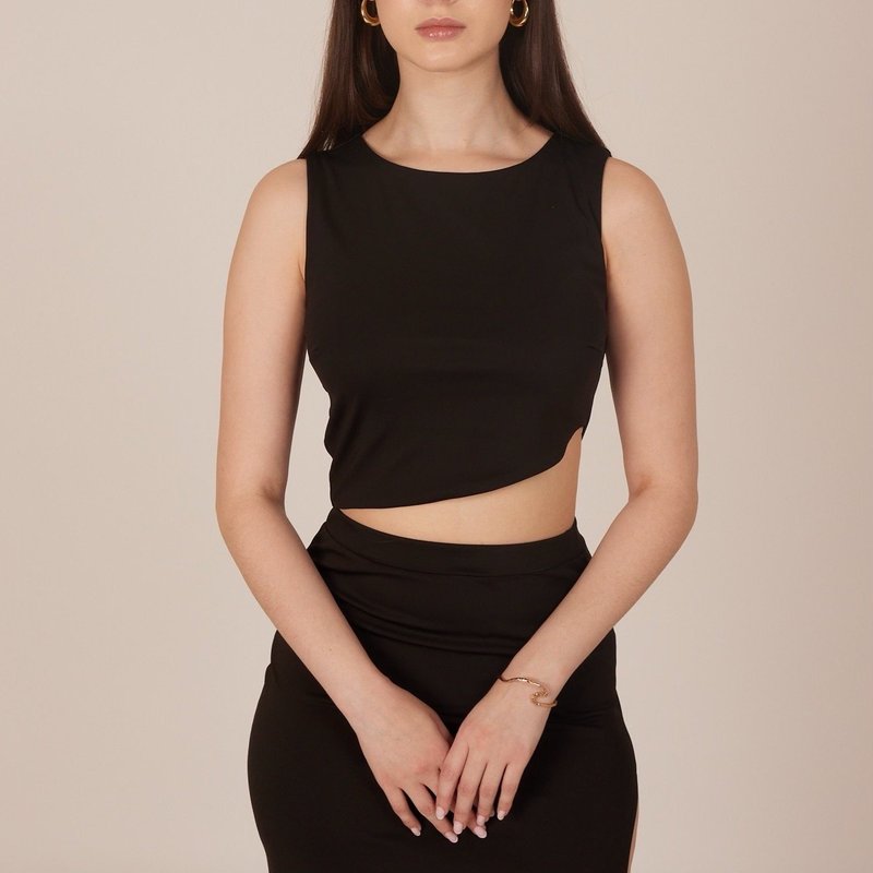 Julianne Bartolotta Asymmetric Crop Top In Black