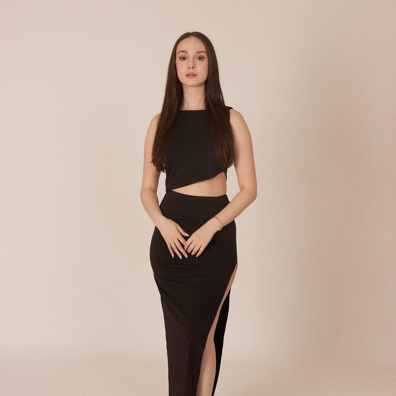 Julianne Bartolotta High Slit Maxi Skirt In Black