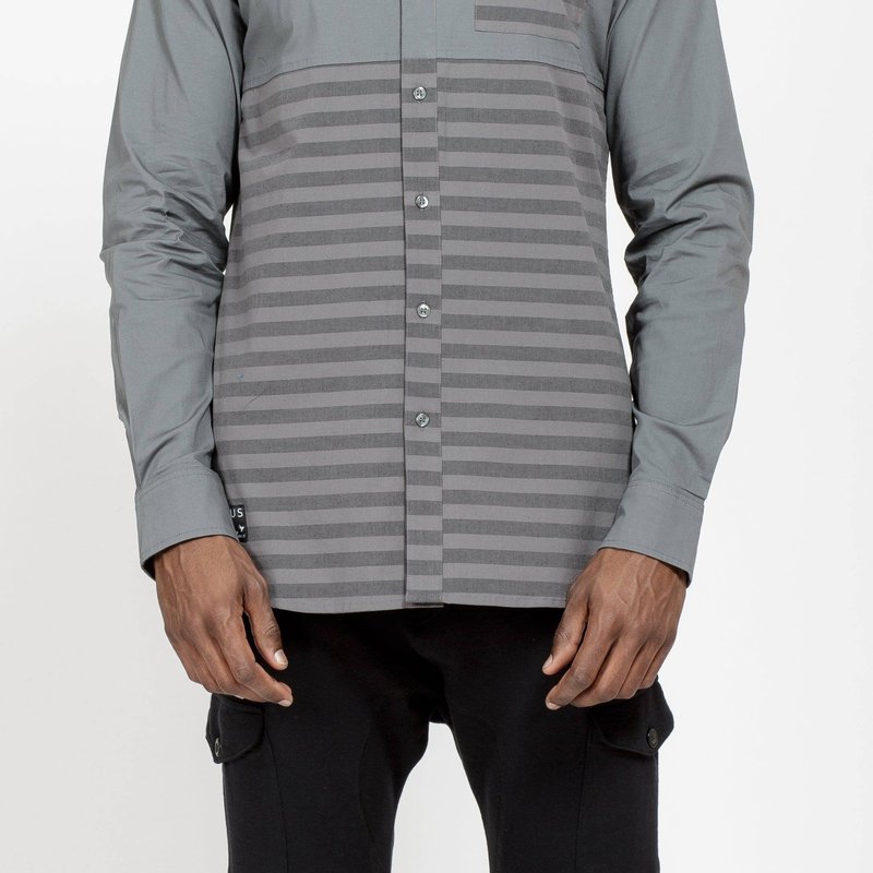 Shop Konus Men's Elongated Hoodie Shirt In Charcoal In Grey