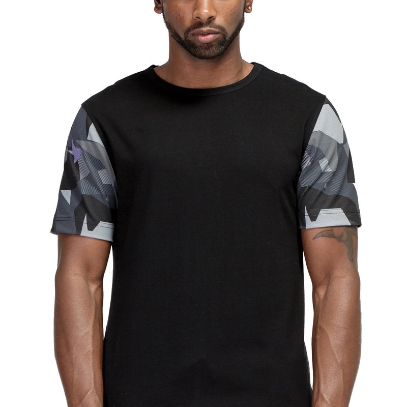 Shop Konus Men's Sleeve Contrast T-shirt In Black