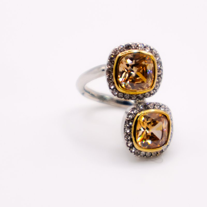 Le Réussi Radiant Gemstone Duo Ring In Gold