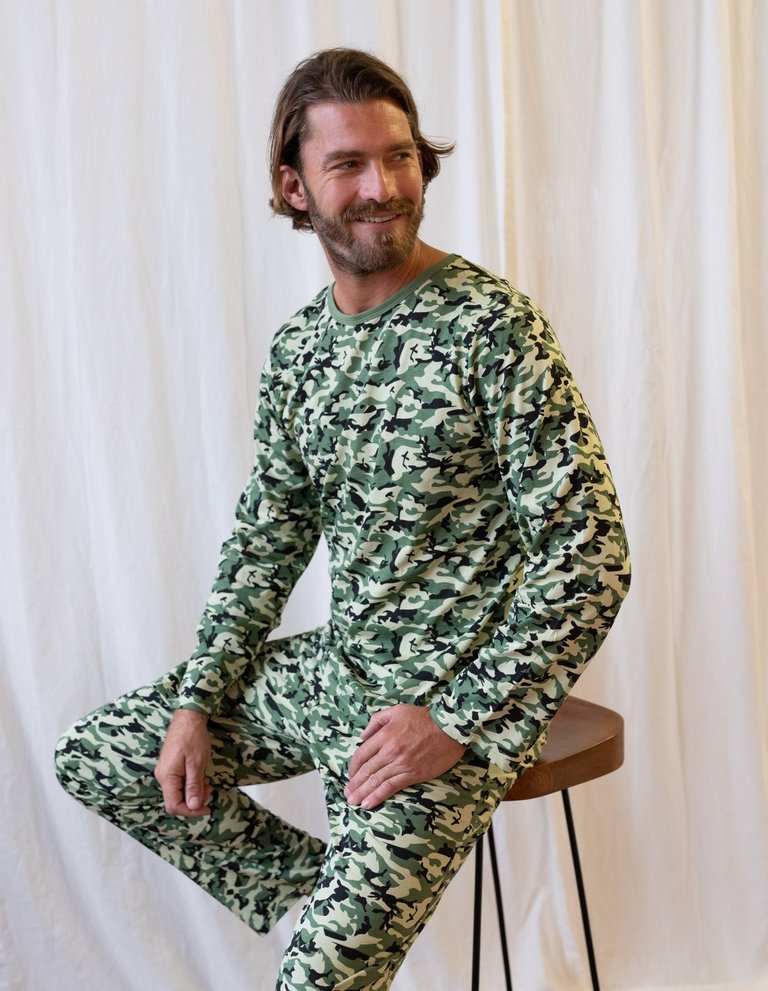 Mens Loose Fit Camouflage Pajamas - Camo-green