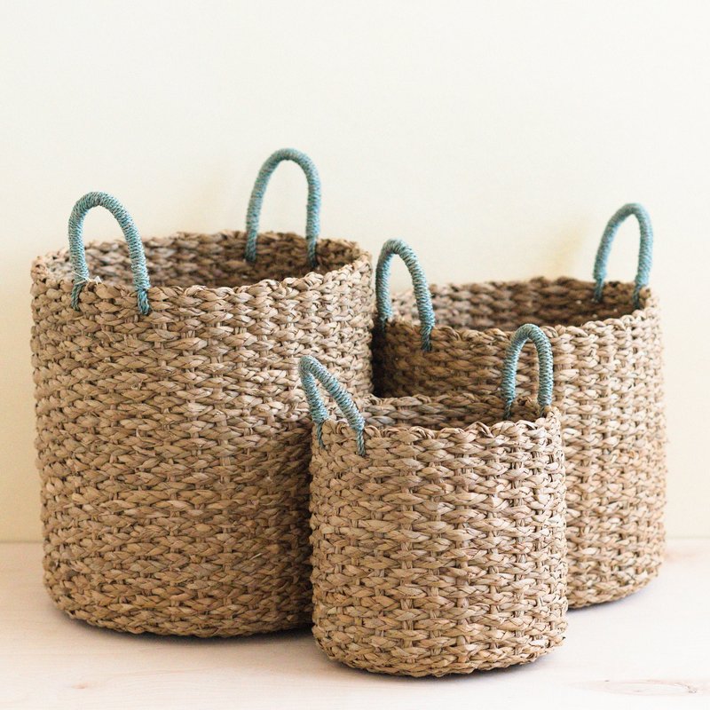 Likha Seagrass Woven Baskets With Sky Blue Handle Set Of 3 In Brown