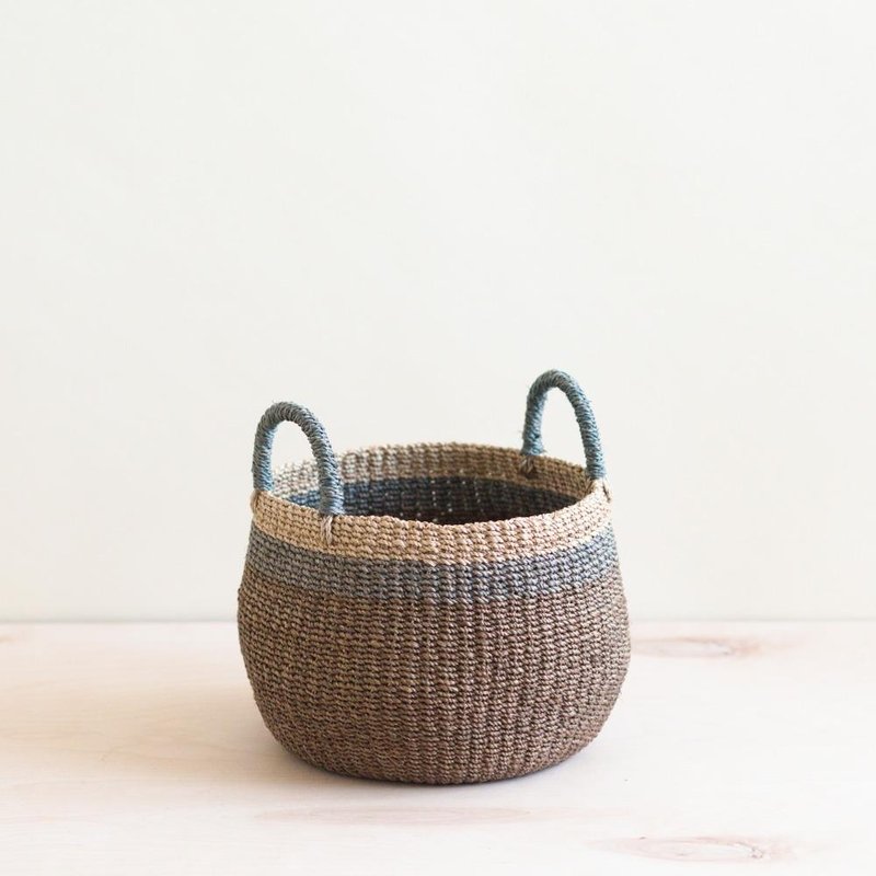 Likha Tabletop Bulge Basket With Handle In Brown