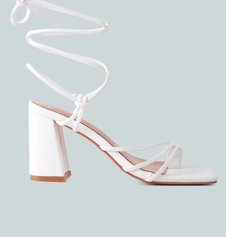 Shop London Rag Piri Toe Ring Tie Up Block Sandals In White