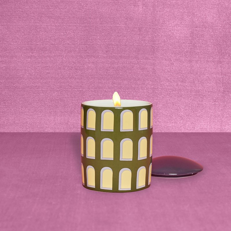 L'or De Seraphine Tama Candle In Green