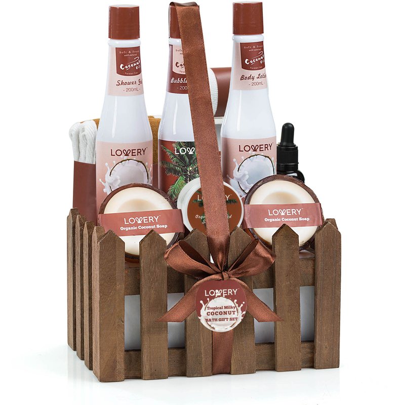 Lovery Organic Spa Gift Basket In Heavenly Coconut Scent In Brown