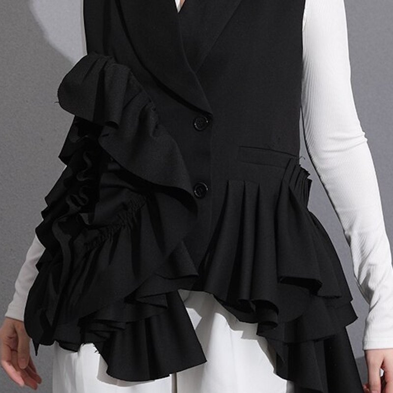 Shop Madonna & Co Chic Ruffle Vest In Black