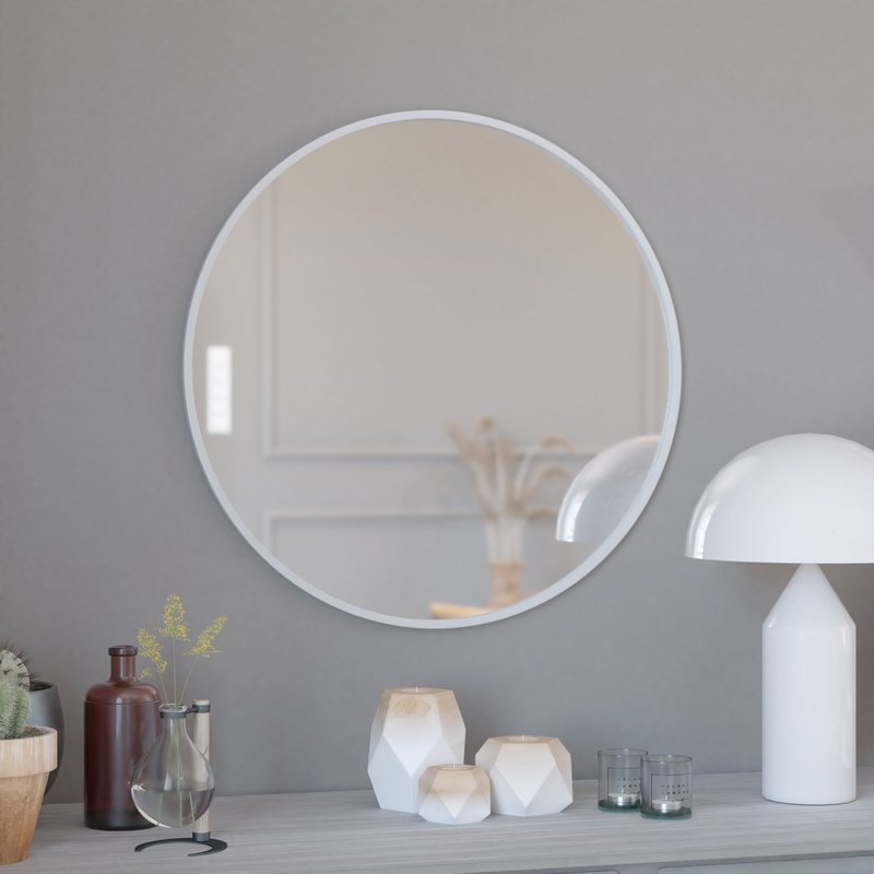 Merrick Lane Monaco 30" Round Accent Wall Mirror In Silver With Metal Frame For Bathroom, Vanity, Entryway, Dinin In Grey