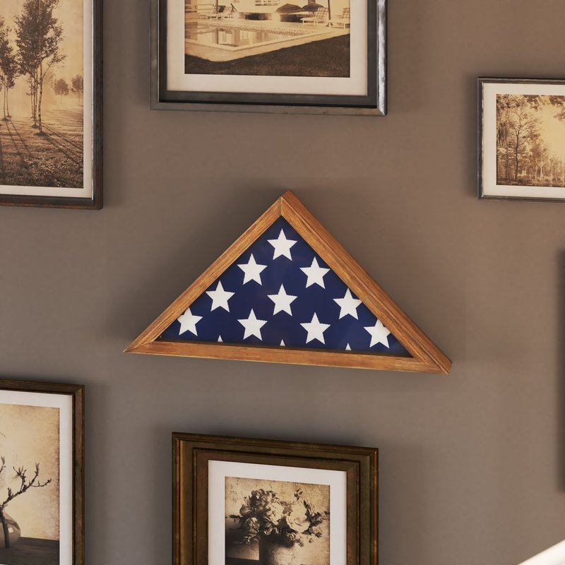 Merrick Lane Sabore Weathered Solid Wood Military Memorial Flag Display Case For 9.5' X 5' American Veteran Flag