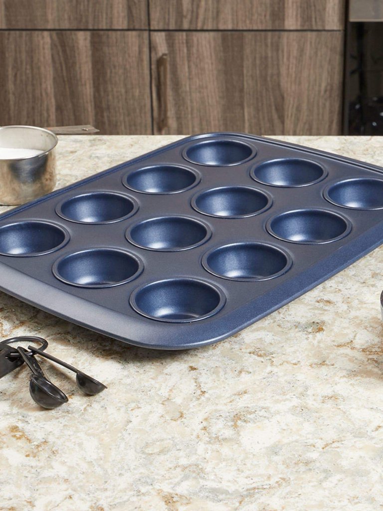 Michael Graves Design Textured Non-Stick 12 Cup Non-Stick Carbon Steel Muffin Pan, Indigo