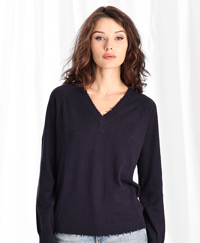 Minnie Rose Cotton Cashmere Frayed Edge V-neck In Blue