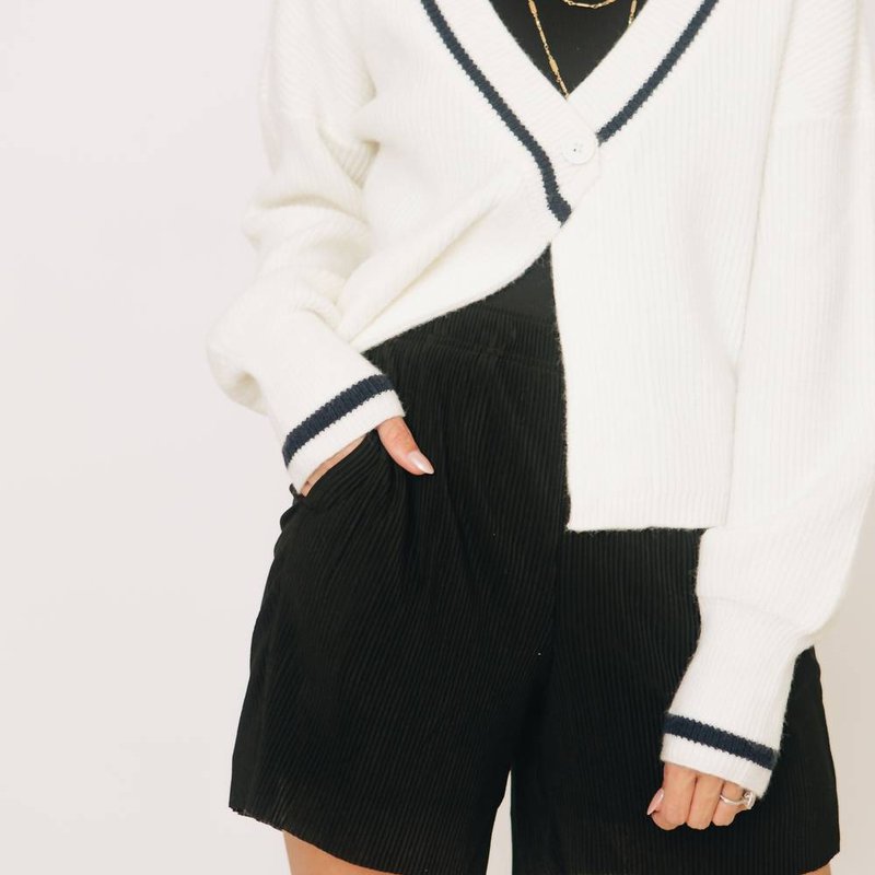 Mono B Clothing Micro Pleated Oversized Shorts In Black