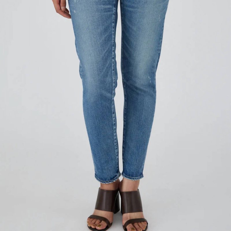 Shop Moussy Vintage Women's Avenal Tapered Jeans In Blue