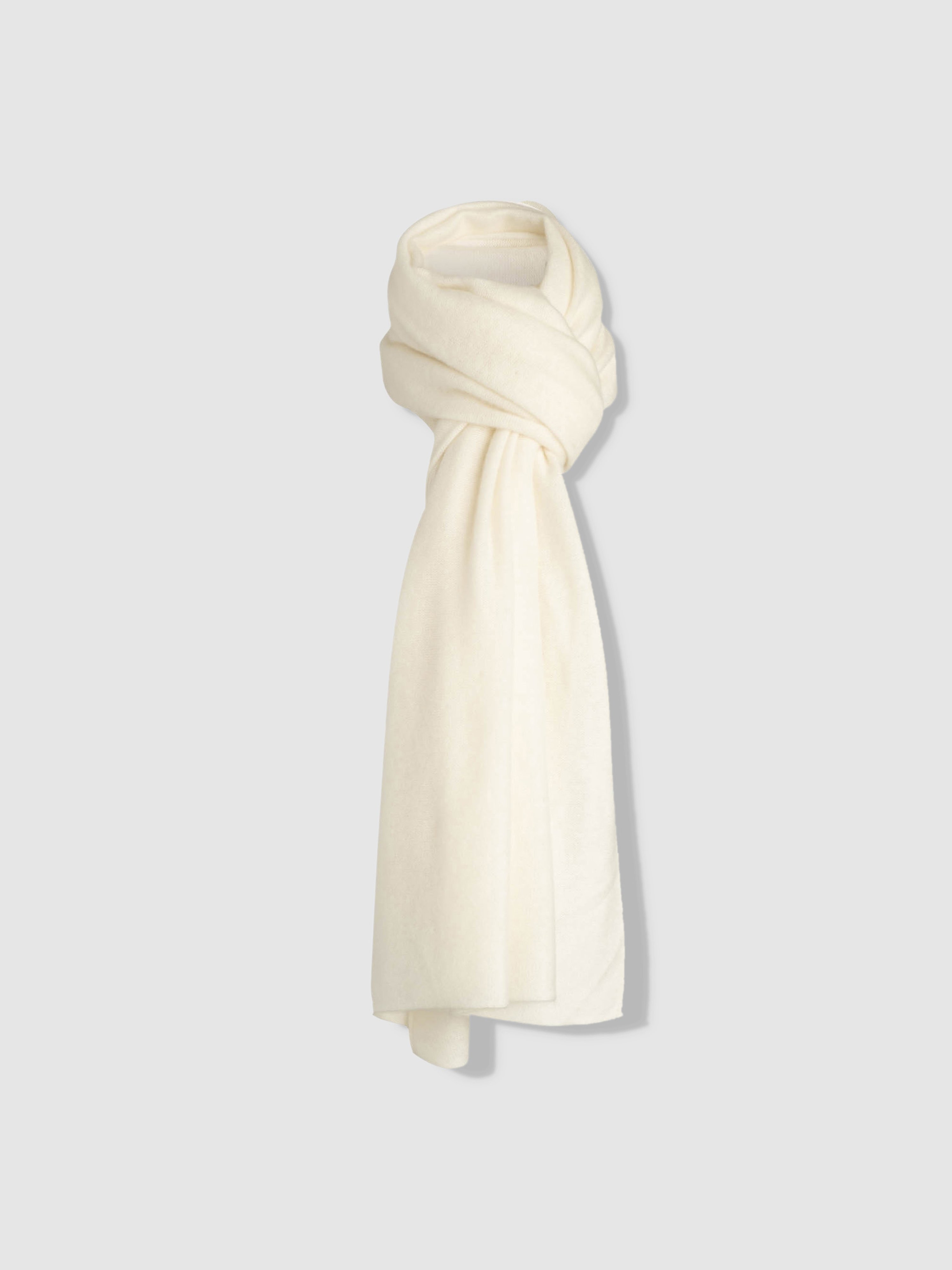 Naadam Knit Throw In White