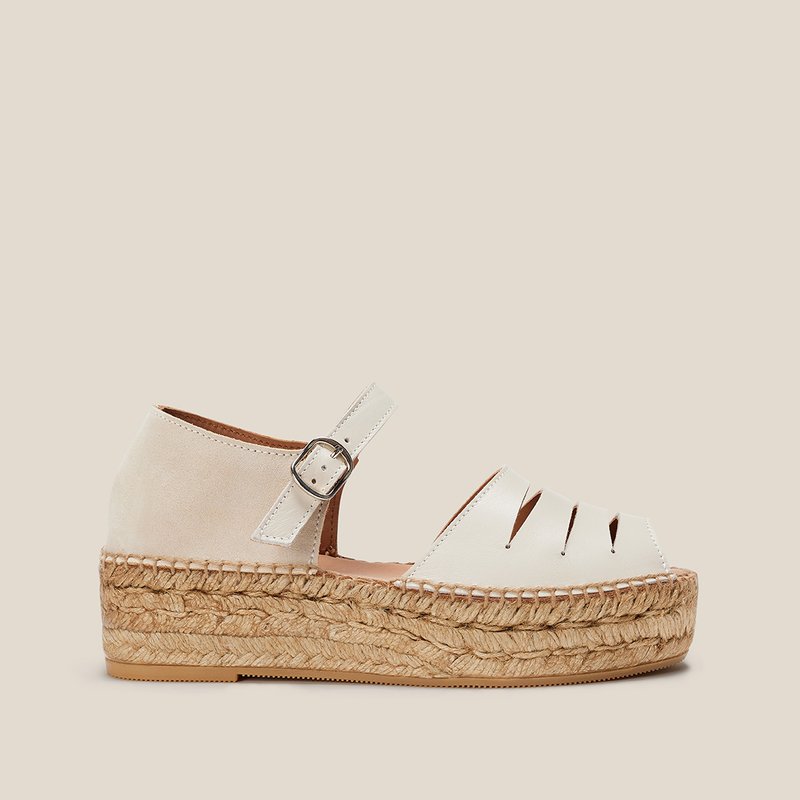 Shop Naguisa Silencio Sandal In White