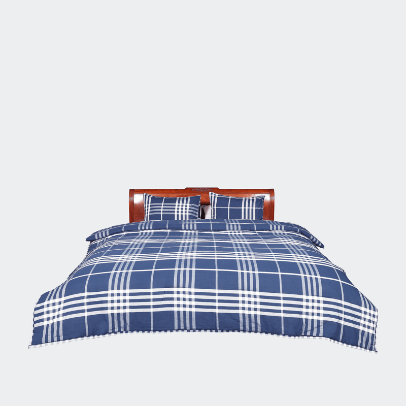 Ninety Six Banbury Plaid Navy And Ivory Cotton Queen Comforter Set In Blue