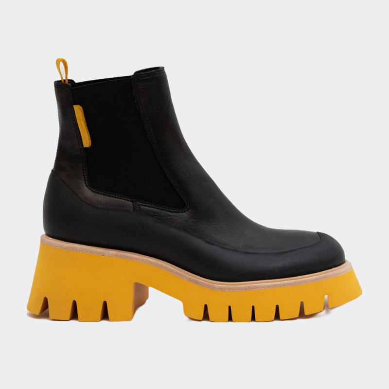 Oncept Indio Boot In Black