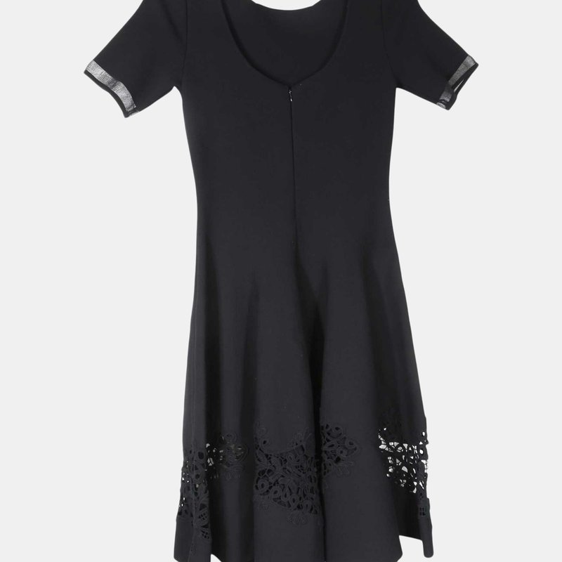 Shop Oscar De La Renta Women's Black Short Sleeve Embroidered Lace Hem Dress