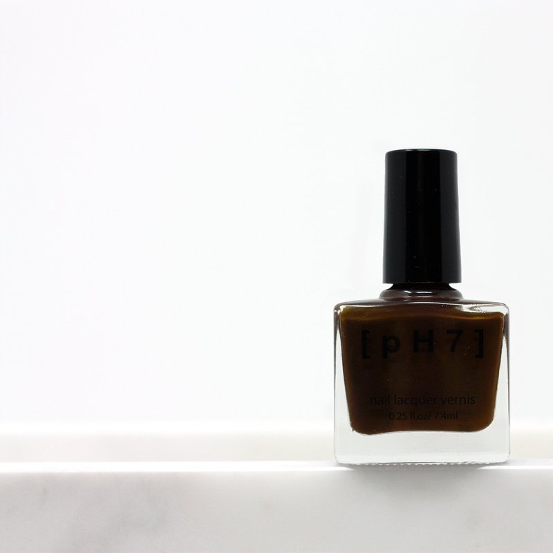 Ph7 Beauty Nail Lacquer Ph023 In Brown