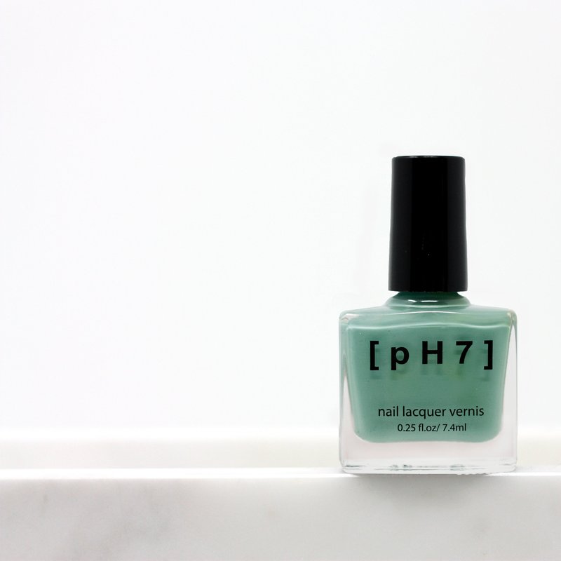 Ph7 Beauty Nail Lacquer Ph043 In Blue
