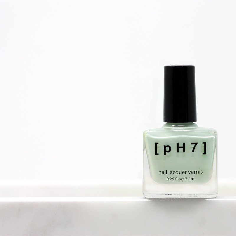 Ph7 Beauty Nail Lacquer Ph045 In Green