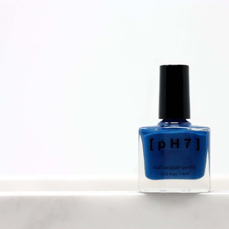 Ph7 Beauty Nail Lacquer Ph052 In Blue
