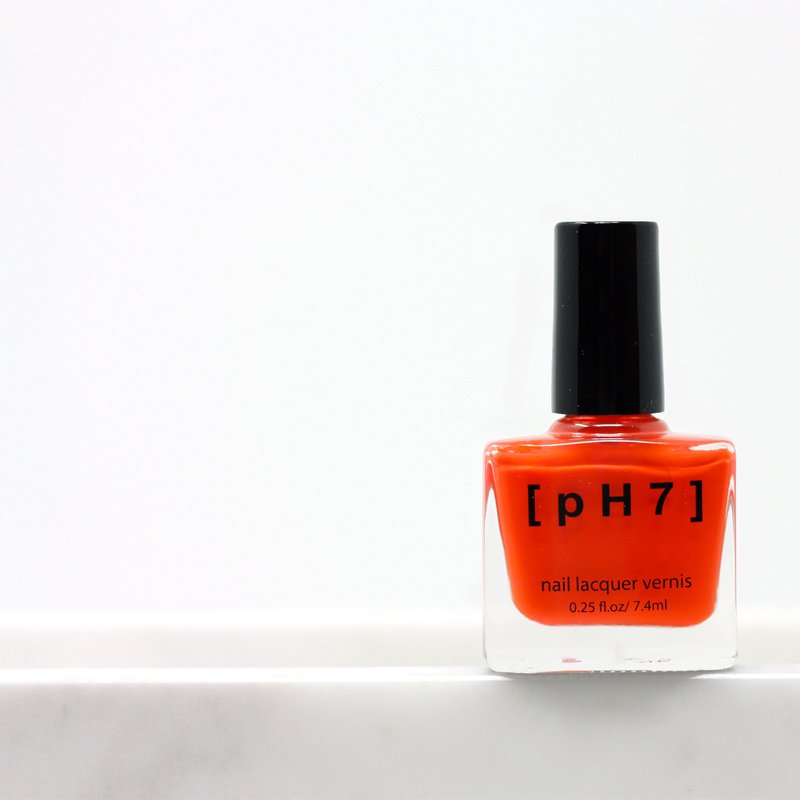 Ph7 Beauty Nail Lacquer Ph057 In Red