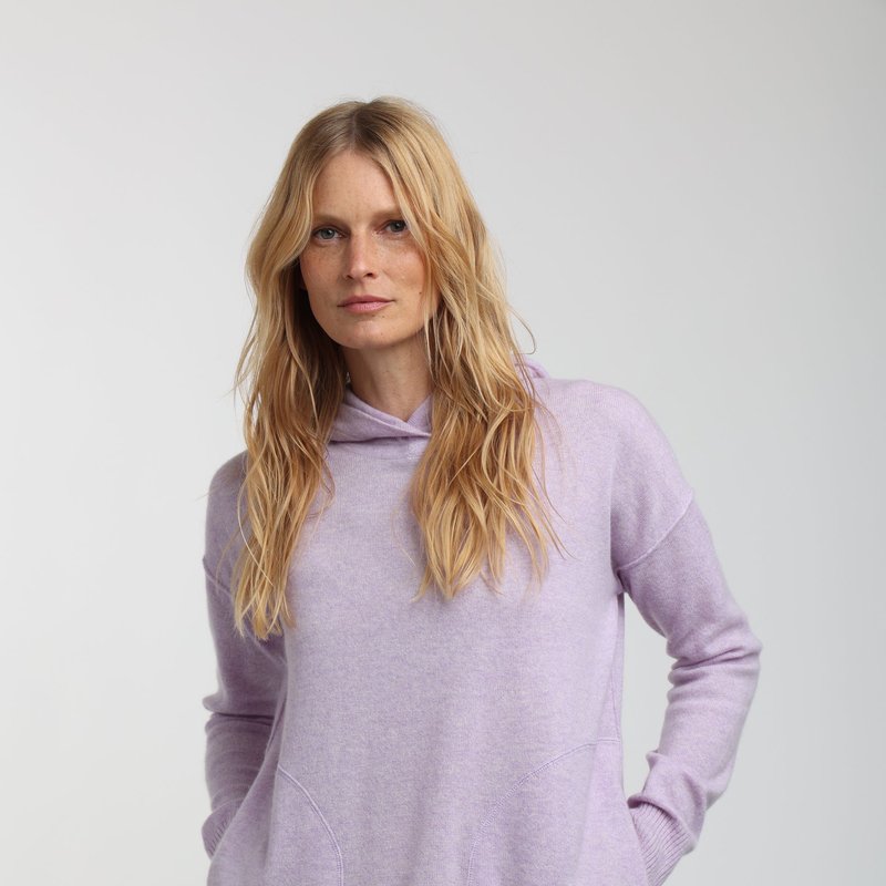 Quinn Chandra Cashmere Hoodie In Pink