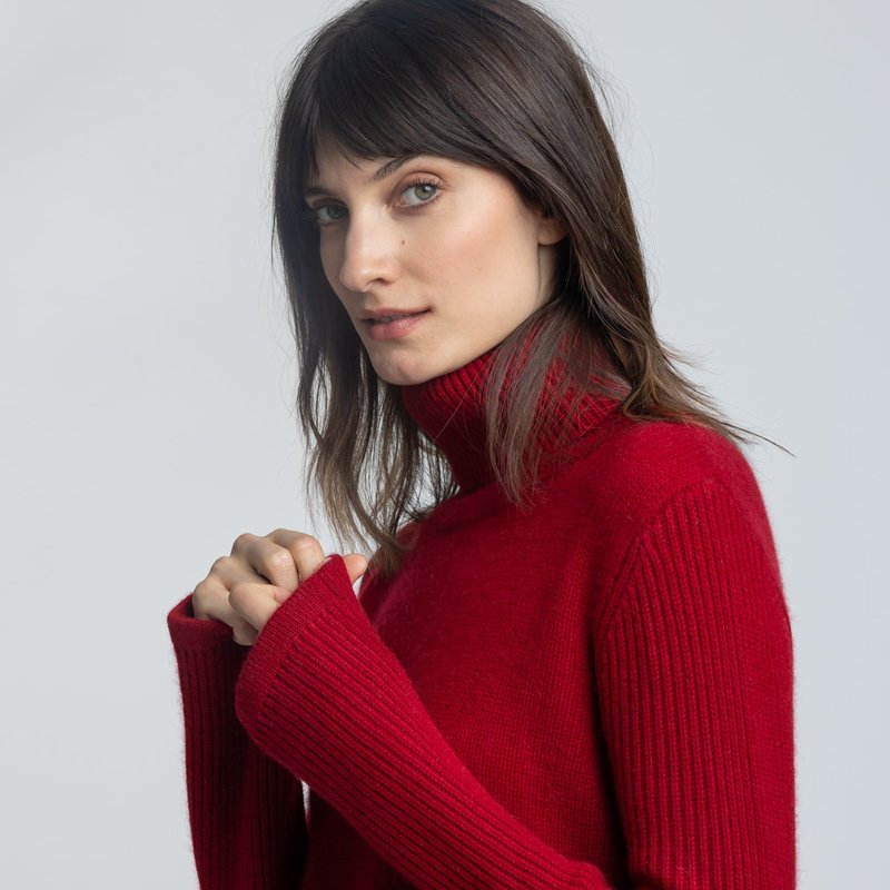 Quinn Double Pocket Cashmere Turtleneck Sweater In Red