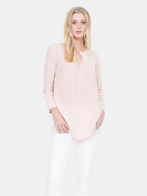 Quinn Walt Keyhole Pleated Tunic Top In Pink
