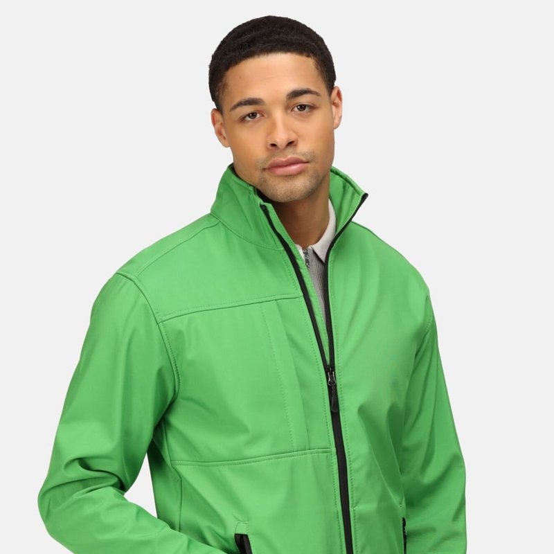 Regatta Professional Mens Octagon Ii Waterproof Softshell Jacket In Green