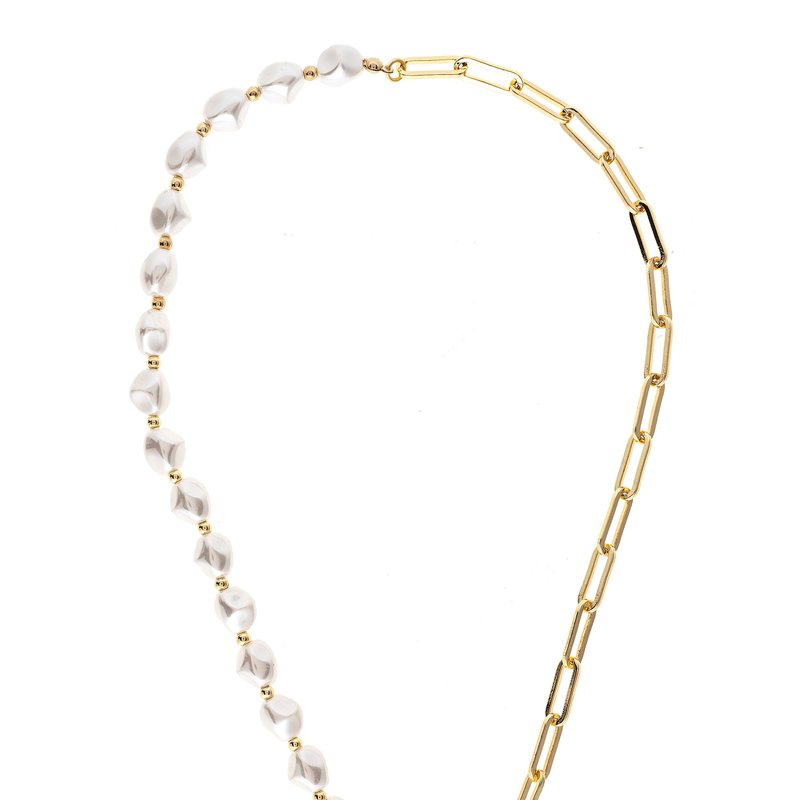 Rivka Friedman Half Pearl + Half Paperclip Chain Necklace With Clover Charm In Gold