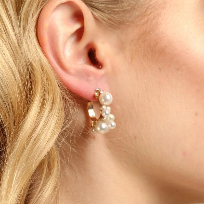 Saachi Style Scatter Pearl Hoop Earring In Gold