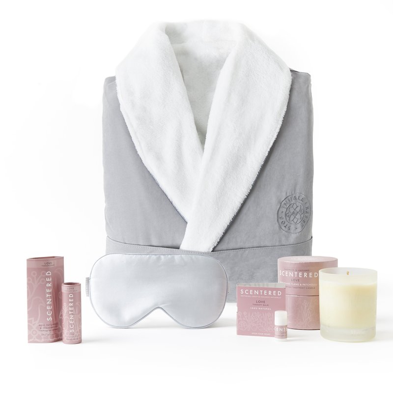 Scentered Self Care Recovery Gift Set In White