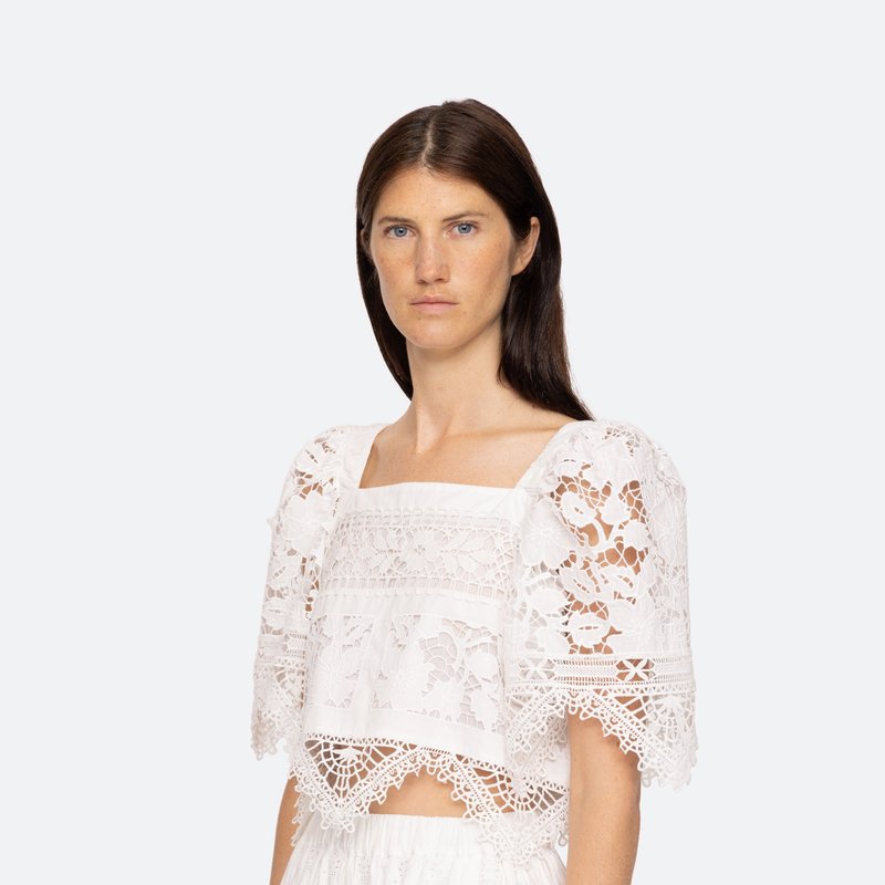 Sea Joah Short Sleeves Embroidery Top In White