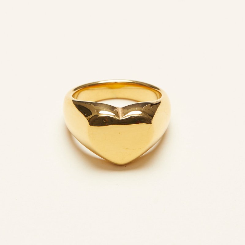 Shapes Studio Heart Shaped Signet Ring In Gold