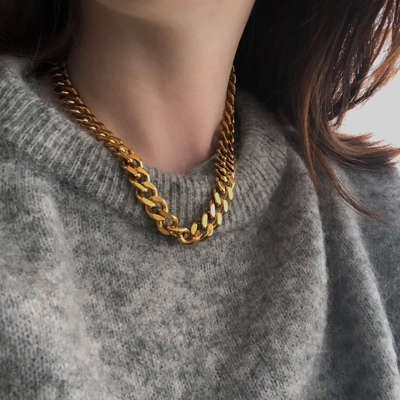 Shop Shapes Studio Thick Curb Chain Necklace In Gold