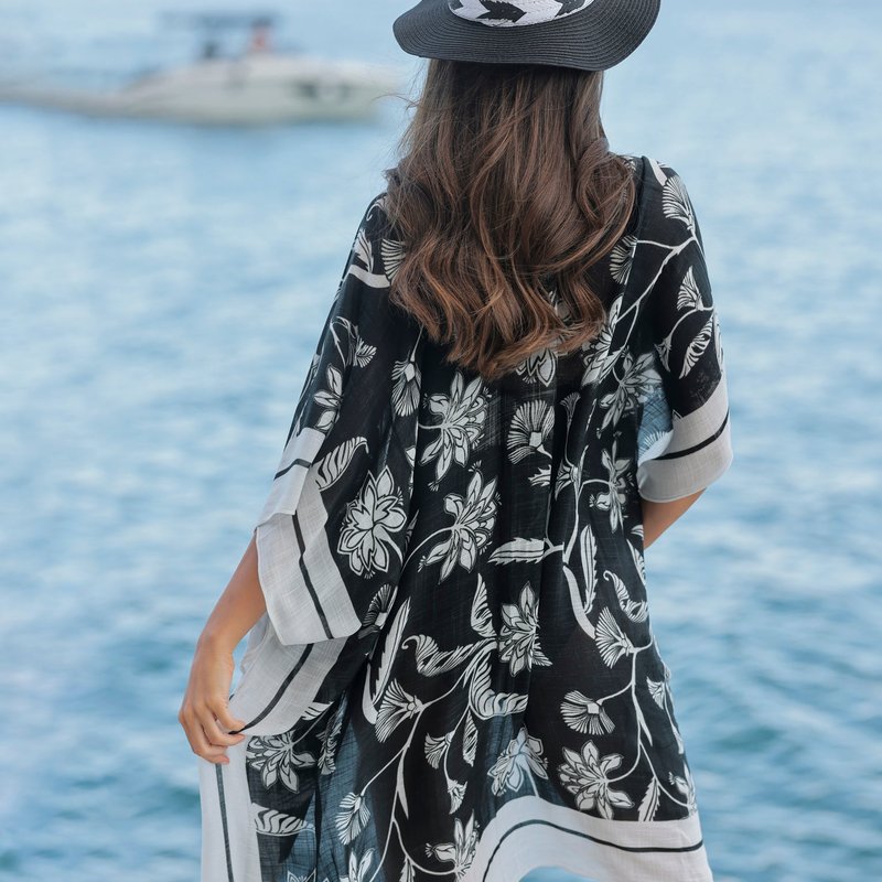 Shiraleah Mira Kimono In Black