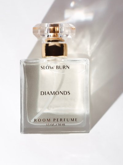 Skin Champagne Diamonds Room Perfume product