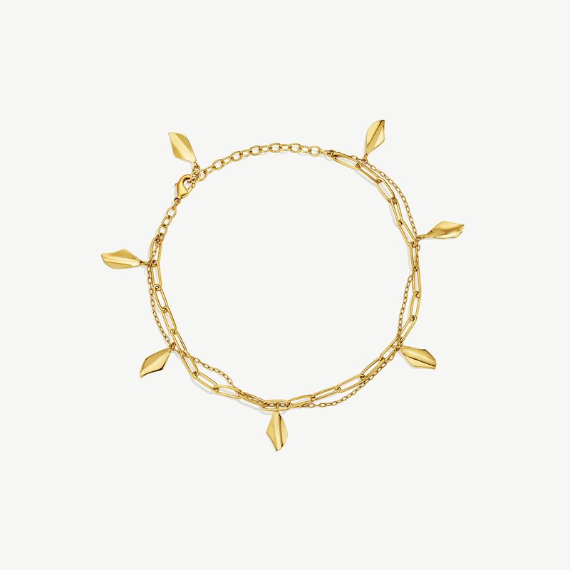 Soko Delicate Bidu Charm Bracelet In Gold