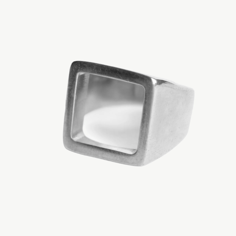 Soko Open Square Statement Ring In Grey