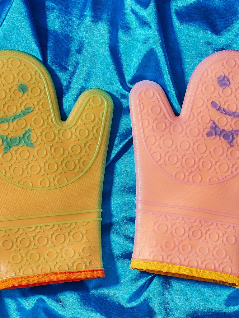 The Oven Mitts