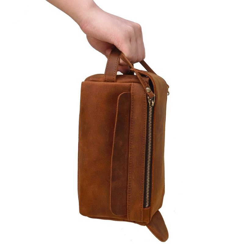 Shop Steel Horse Leather Dado Dopp Kit Handmade Leather Toiletry Bag In Brown