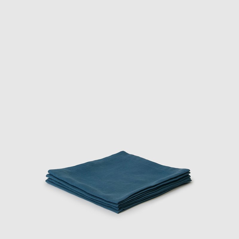 Sunday Morning Berkeley Linen Table Napkins (set Of 4) In Blue